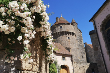 Vue de la Tour de la Motte Forte - Crédits Office du Tourisme du Pays d'Arnay Liernais © Office du Tourisme du Pays d’Arnay Liernais